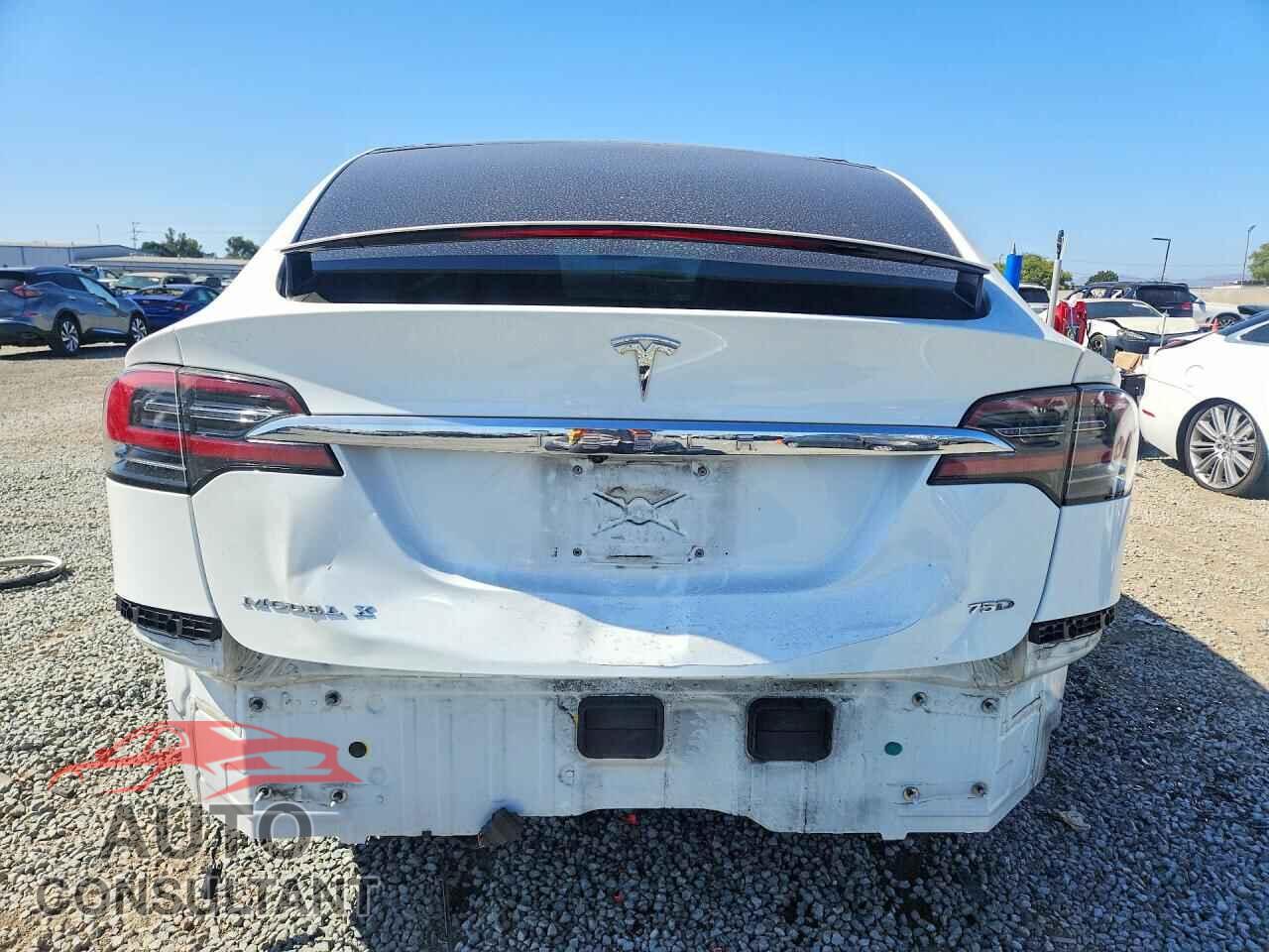 TESLA MODEL X 2017 - 5YJXCBE2XHF076169