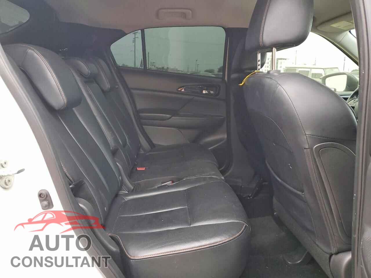 MITSUBISHI ECLIPSE 2018 - JA4AT5AAXJZ044952