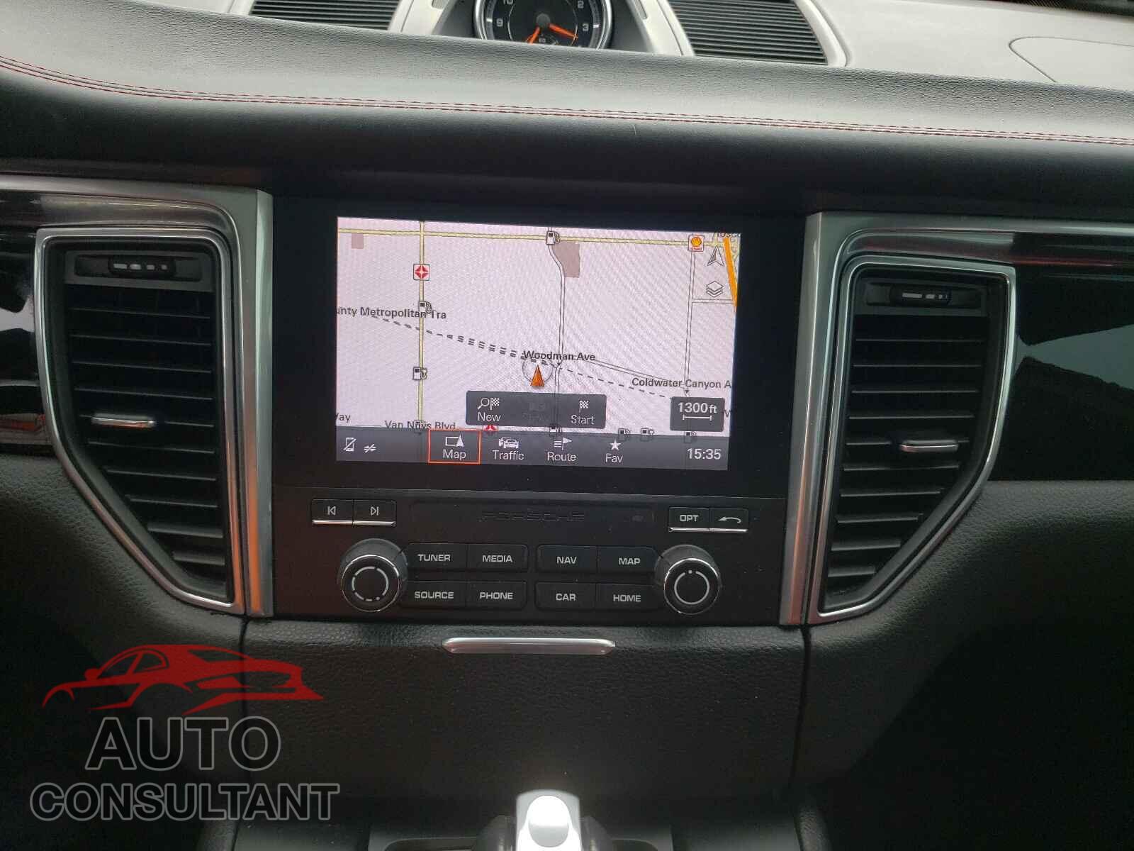 PORSCHE MACAN 2017 - WP1AB2A55HLB18039