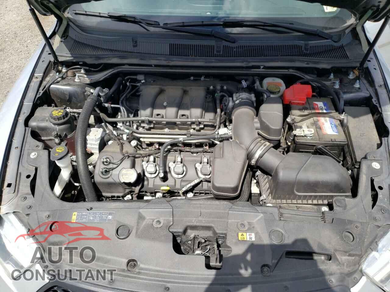 FORD TAURUS 2017 - 1FAHP2MK3HG111284