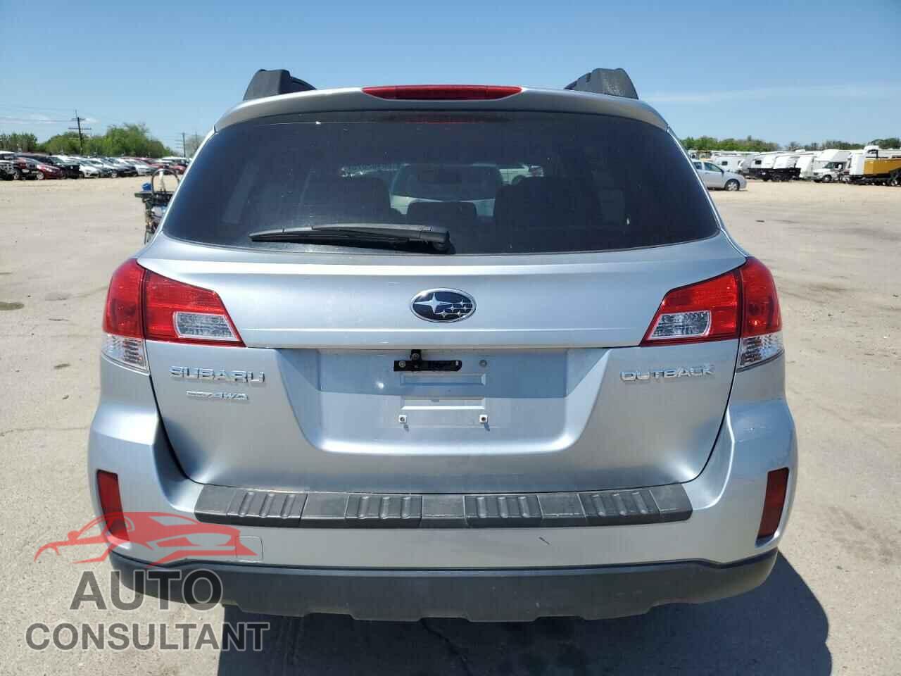 SUBARU OUTBACK 2013 - 4S4BRCCC4D3239718