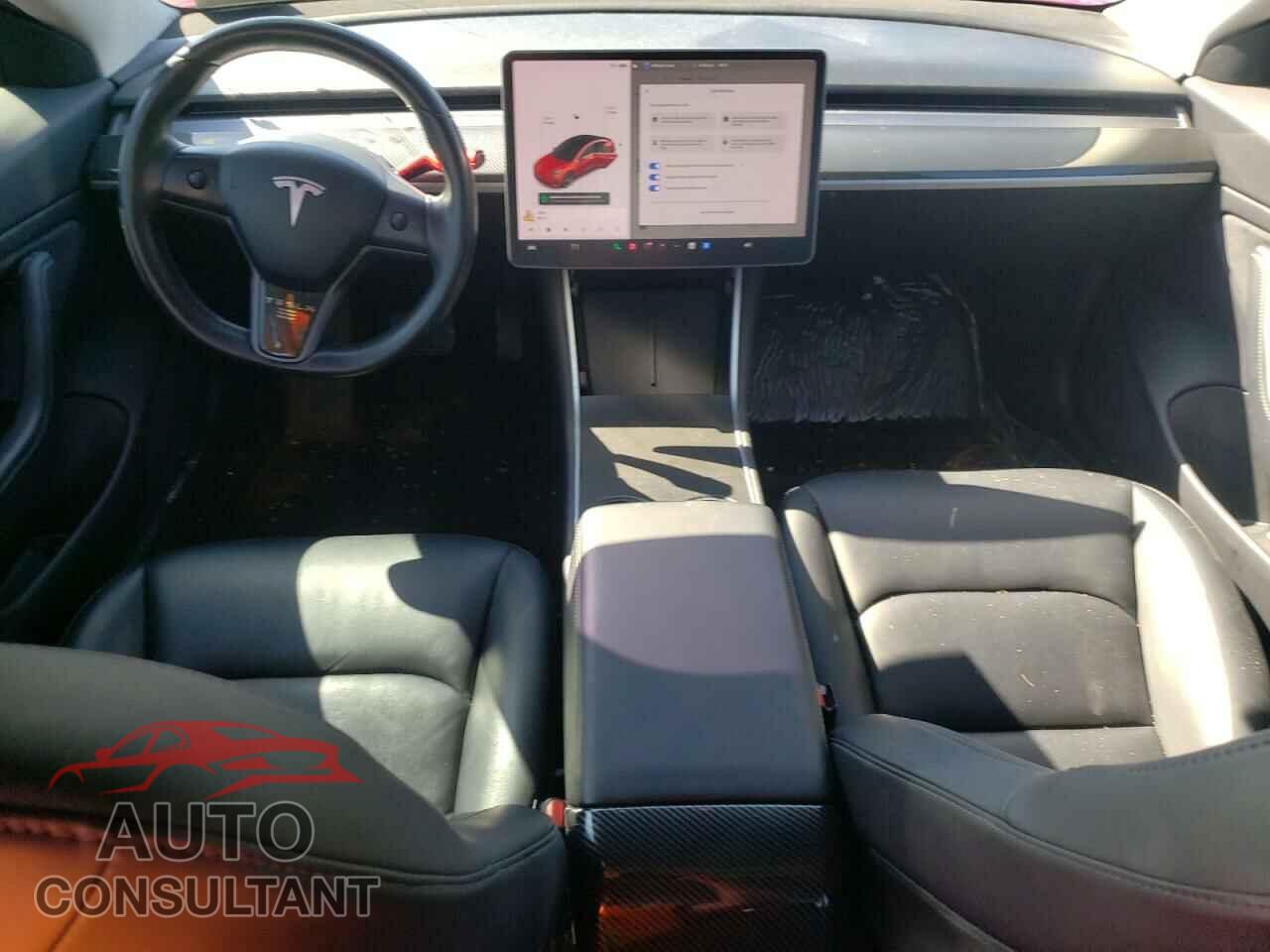 TESLA MODEL 3 2018 - 5YJ3E1EBXJF073376