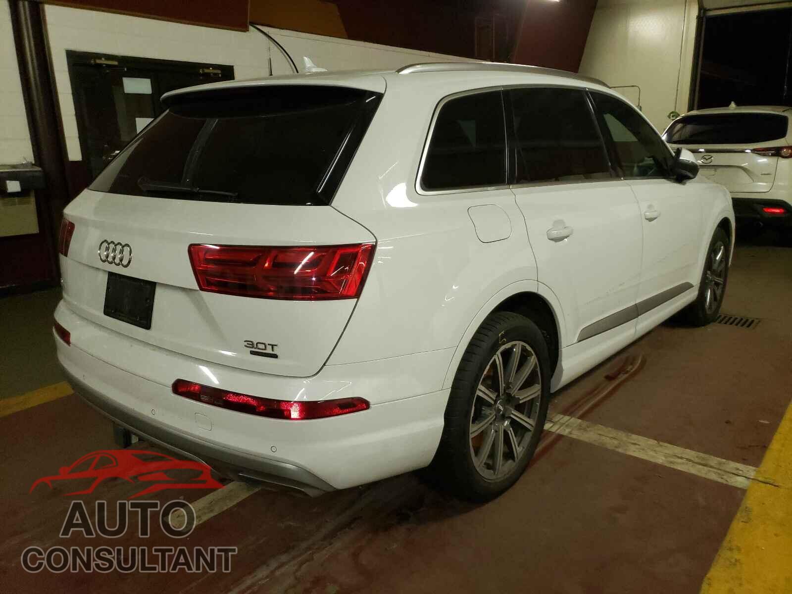 AUDI Q7 2017 - WA1LAAF74HD005995
