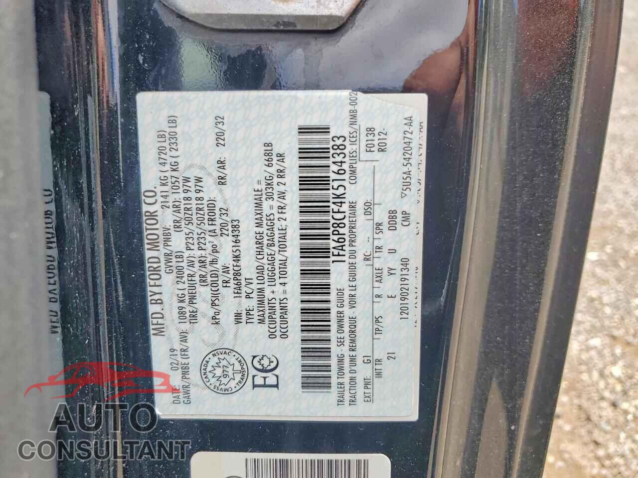 FORD MUSTANG 2019 - 1FA6P8CF4K5164383