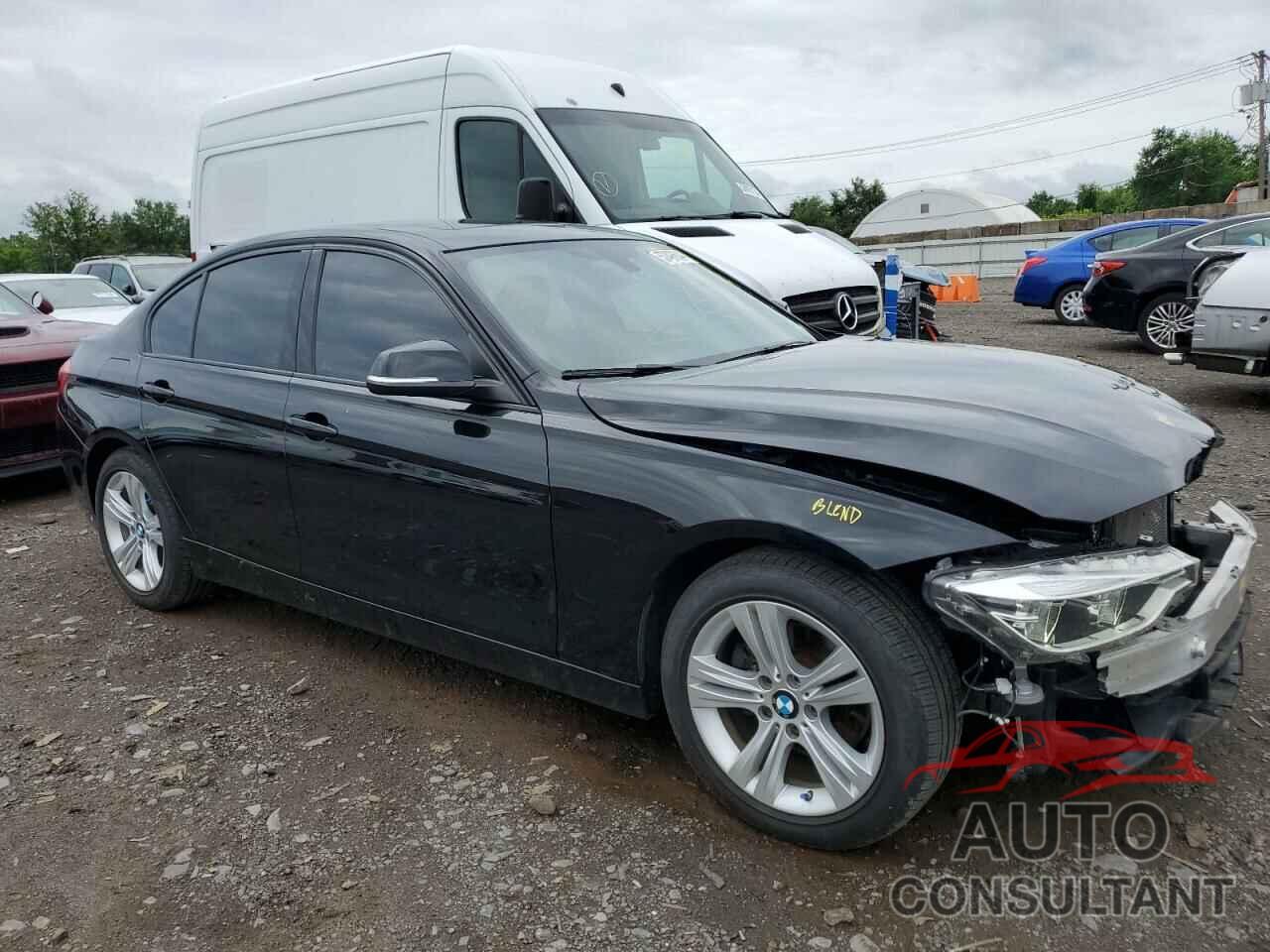 BMW 3 SERIES 2016 - WBA8E3G53GNU05464