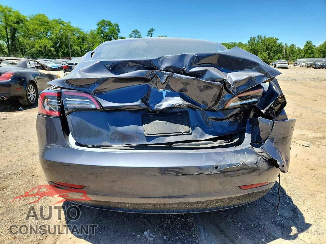 TESLA MODEL 3 2019 - 5YJ3E1EB2KF386150