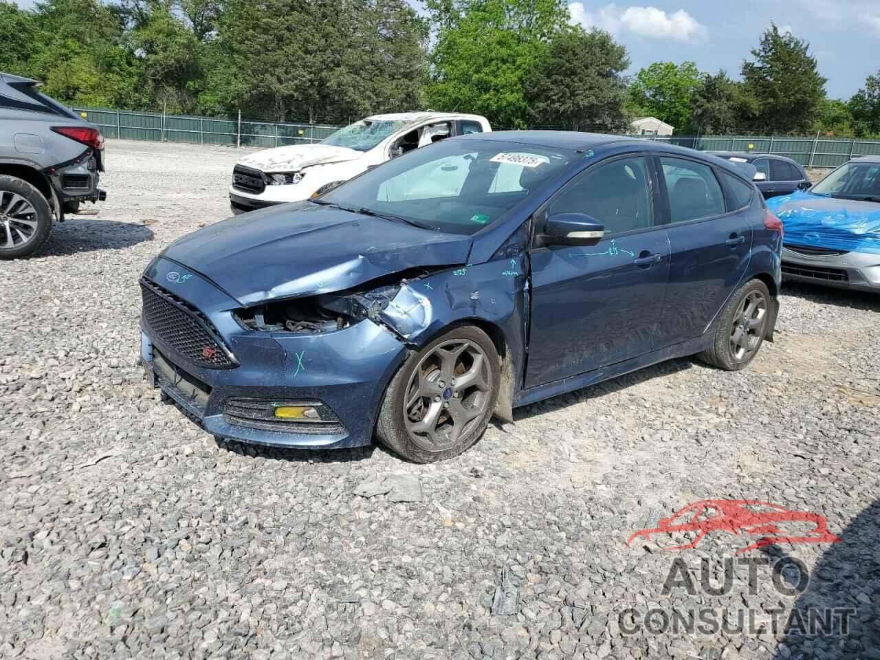 FORD FOCUS 2018 - 1FADP3L92JL289431