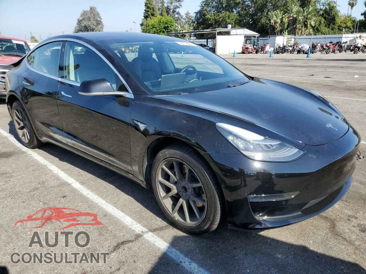 TESLA MODEL 3 2018 - 5YJ3E1EA0JF043343