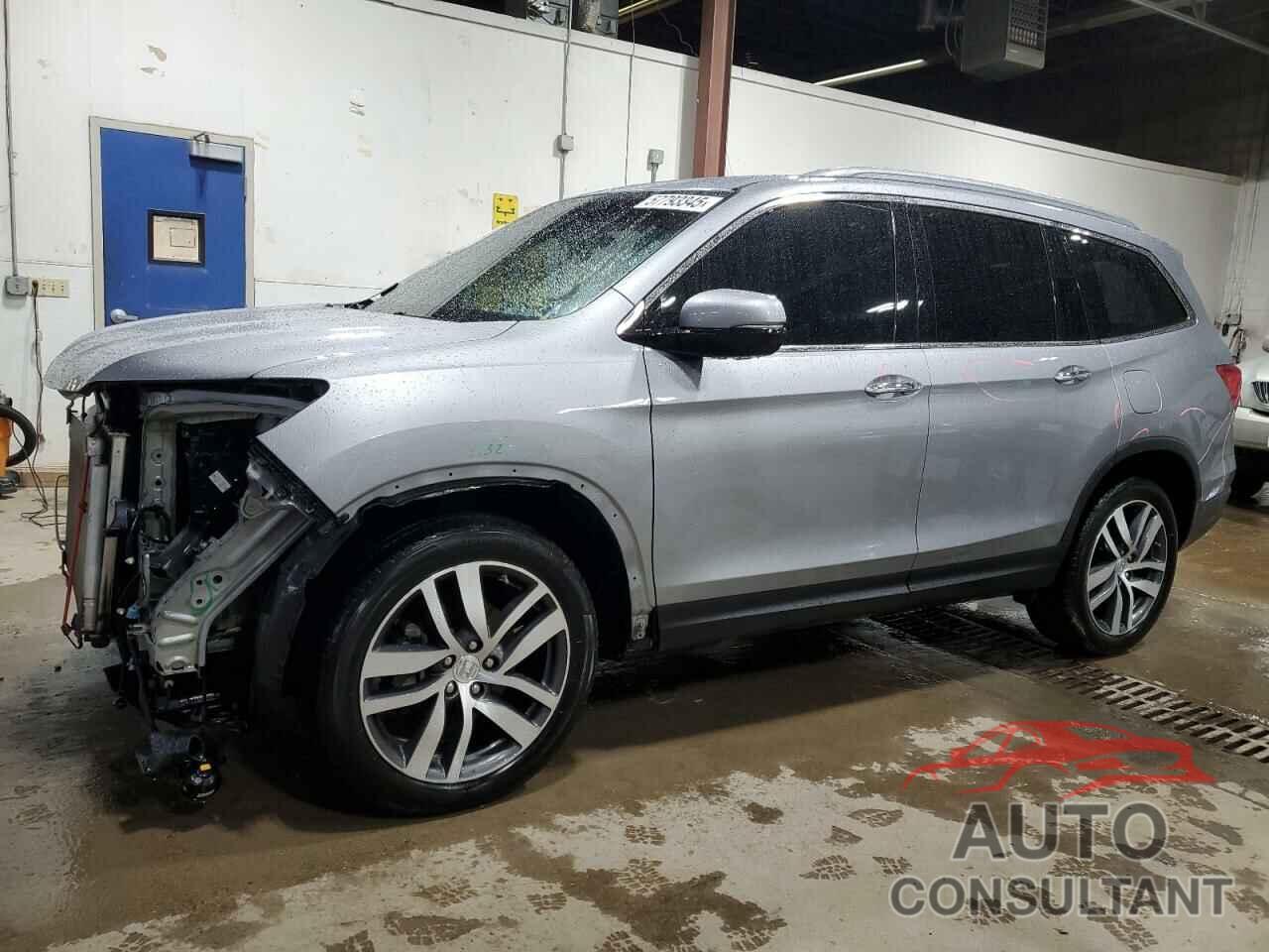 HONDA PILOT 2018 - 5FNYF6H97JB070668