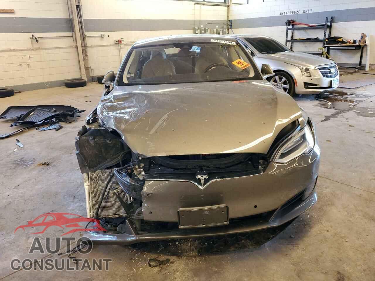 TESLA MODEL S 2016 - 5YJSA1E16GF149876