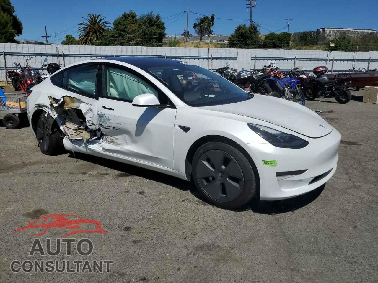 TESLA MODEL 3 2023 - 5YJ3E1EA4PF464734