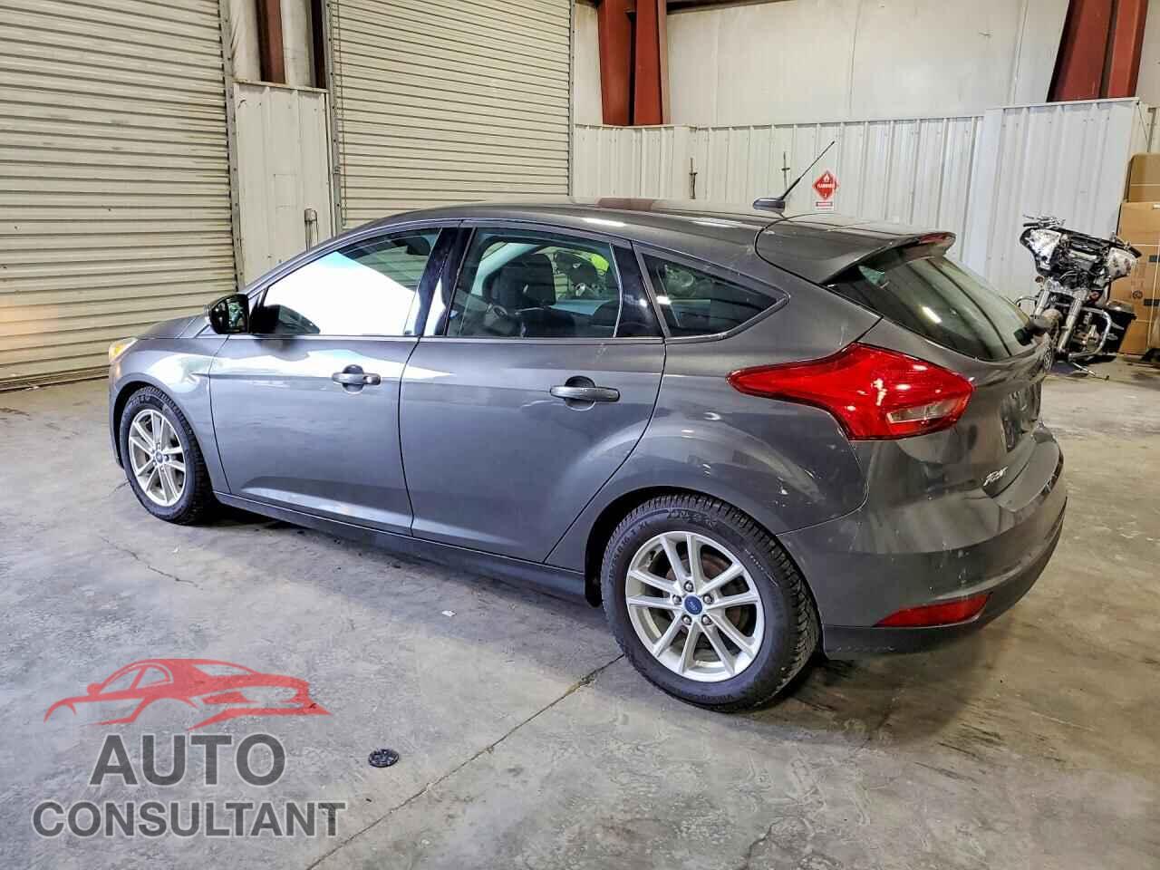 FORD FOCUS 2015 - 1FADP3K2XFL381060
