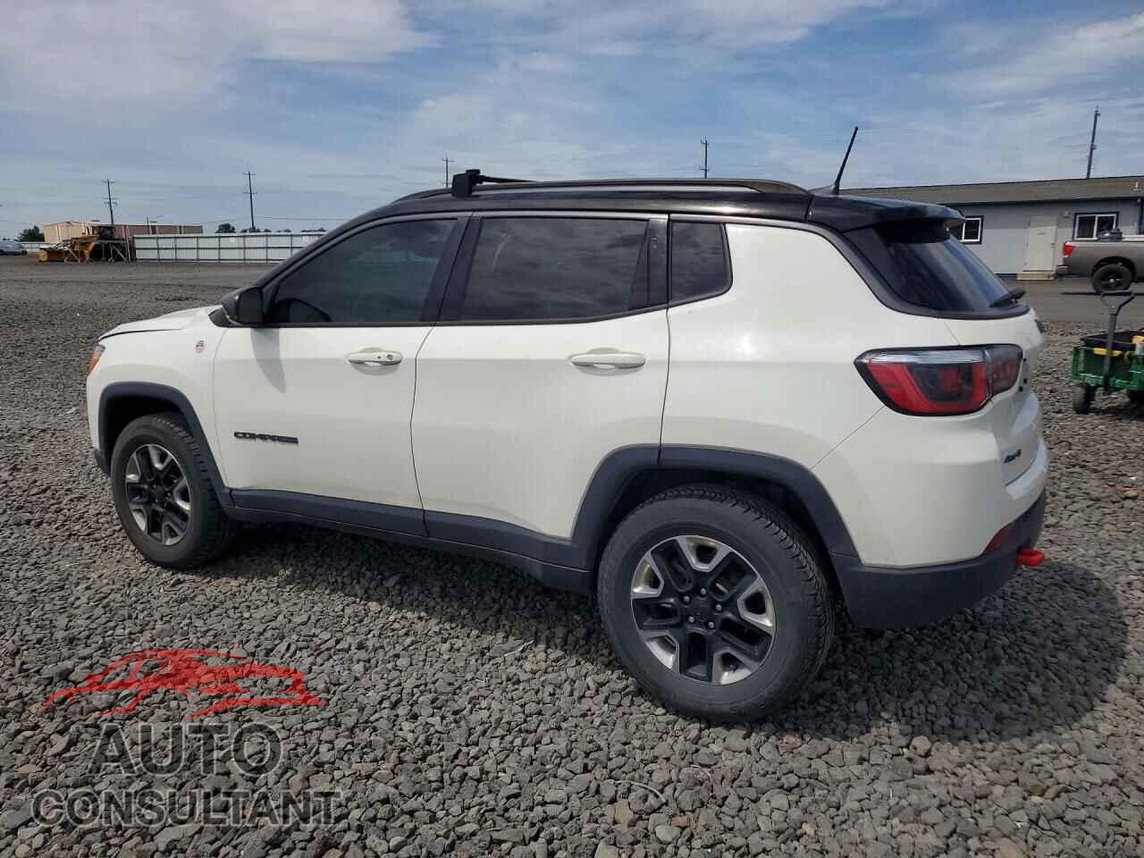 JEEP COMPASS 2018 - 3C4NJDDB3JT451708