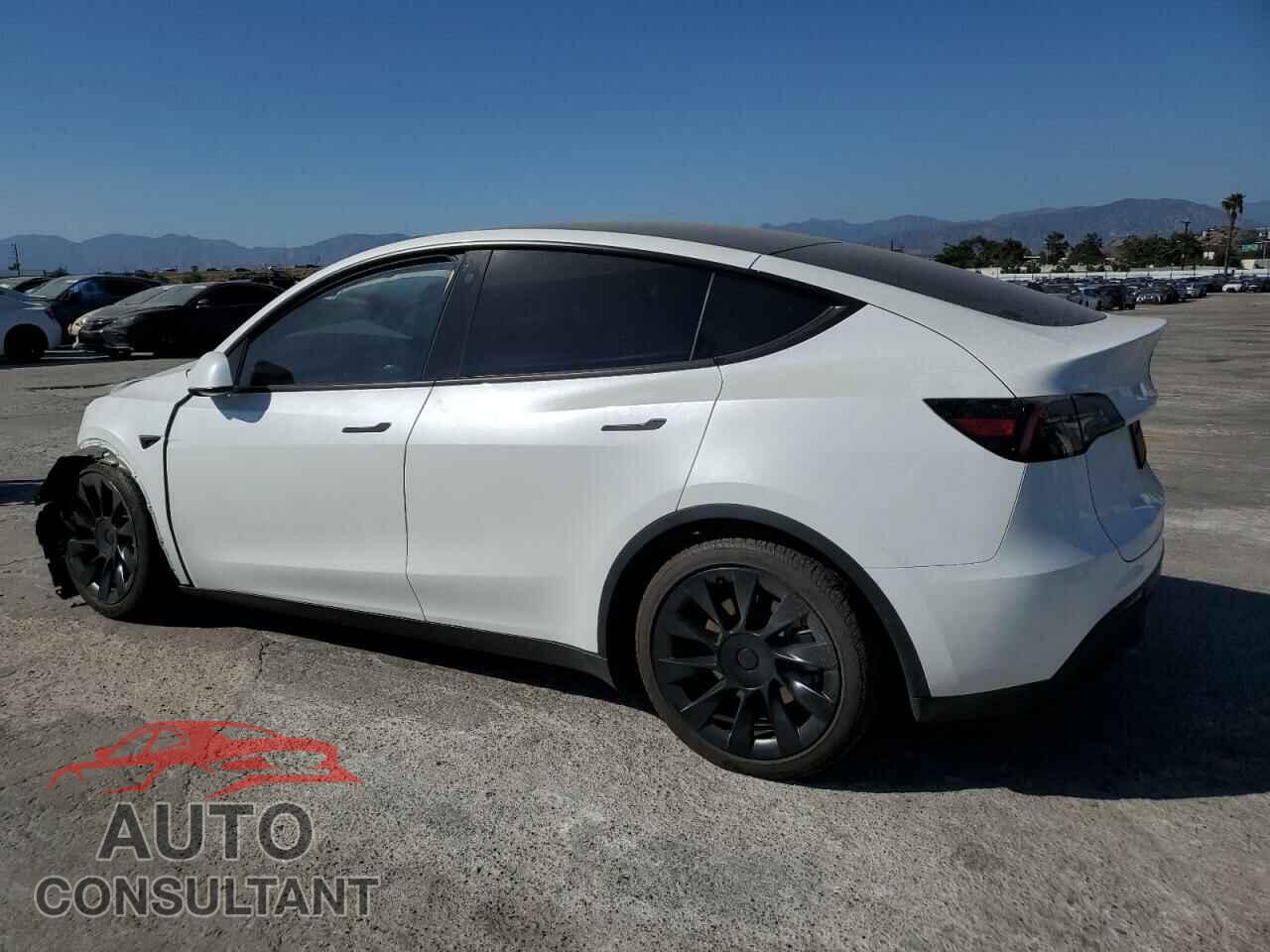 TESLA MODEL Y 2023 - 7SAYGDEE4PA053094
