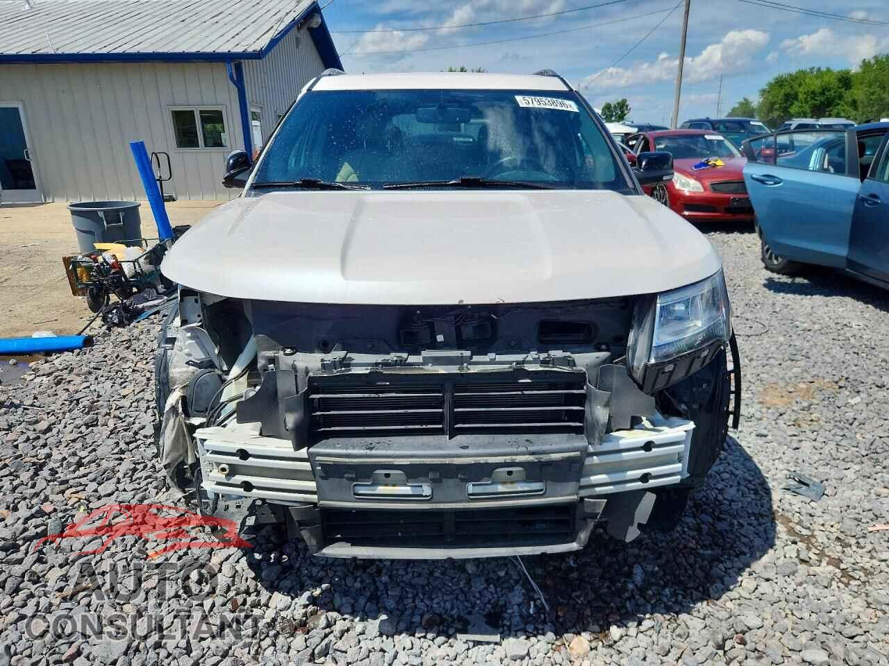 FORD EXPLORER 2017 - 1FM5K8D88HGD18154