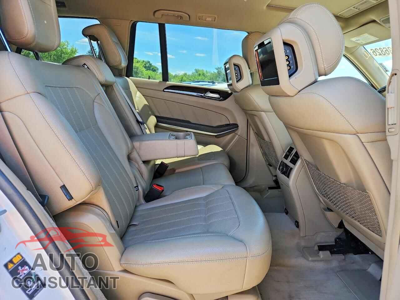 MERCEDES-BENZ GL-CLASS 2013 - 4JGDF7CE2DA258676