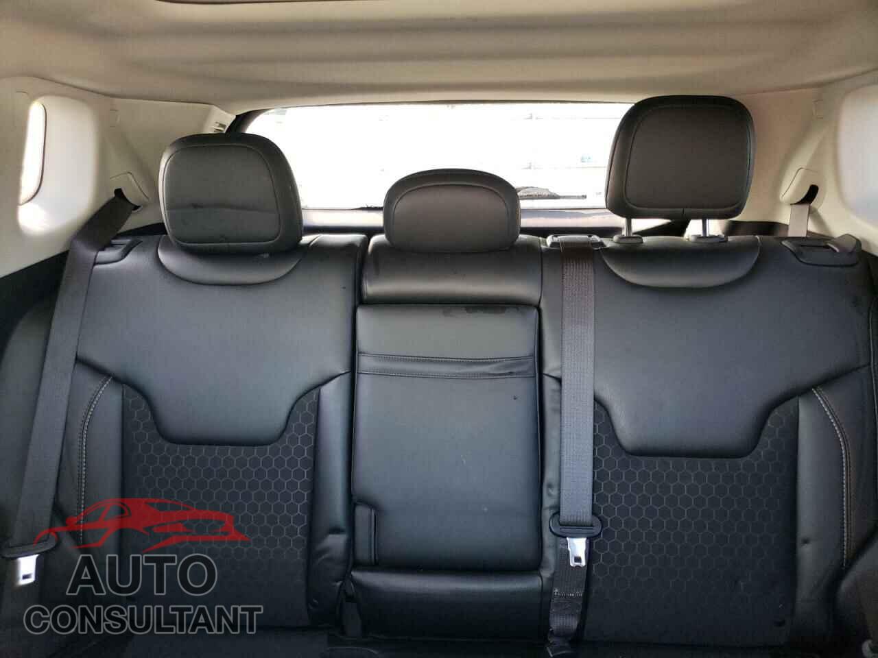 JEEP COMPASS 2019 - 3C4NJDBBXKT679256