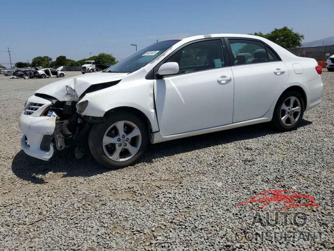 TOYOTA COROLLA 2013 - 5YFBU4EE5DP203745