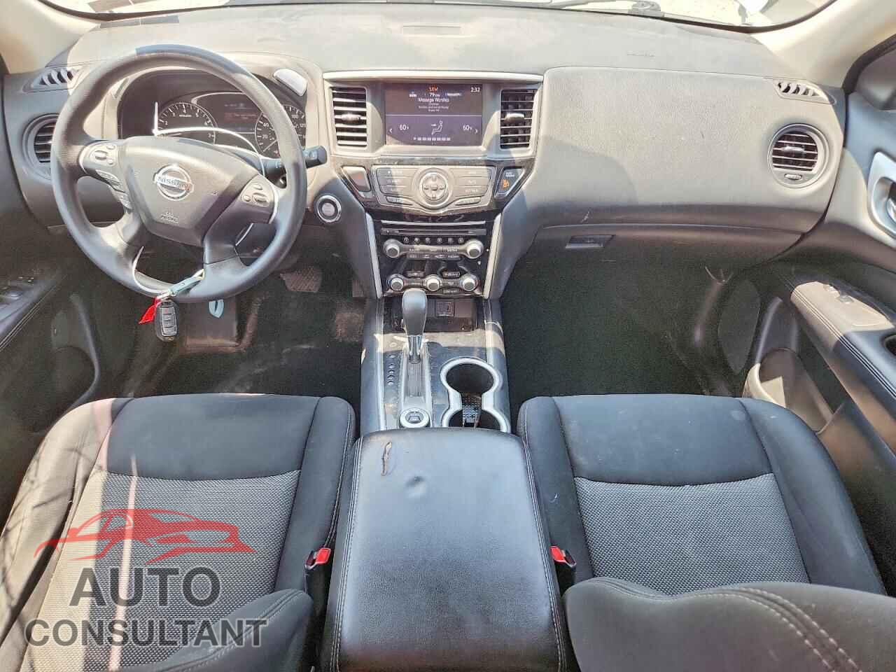 NISSAN PATHFINDER 2019 - 5N1DR2MM2KC606073