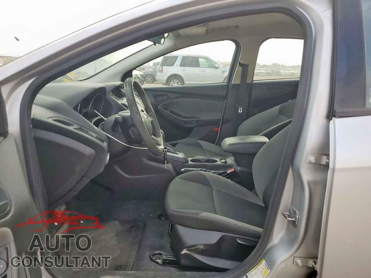 FORD FOCUS 2012 - 1FAHP3F26CL211978