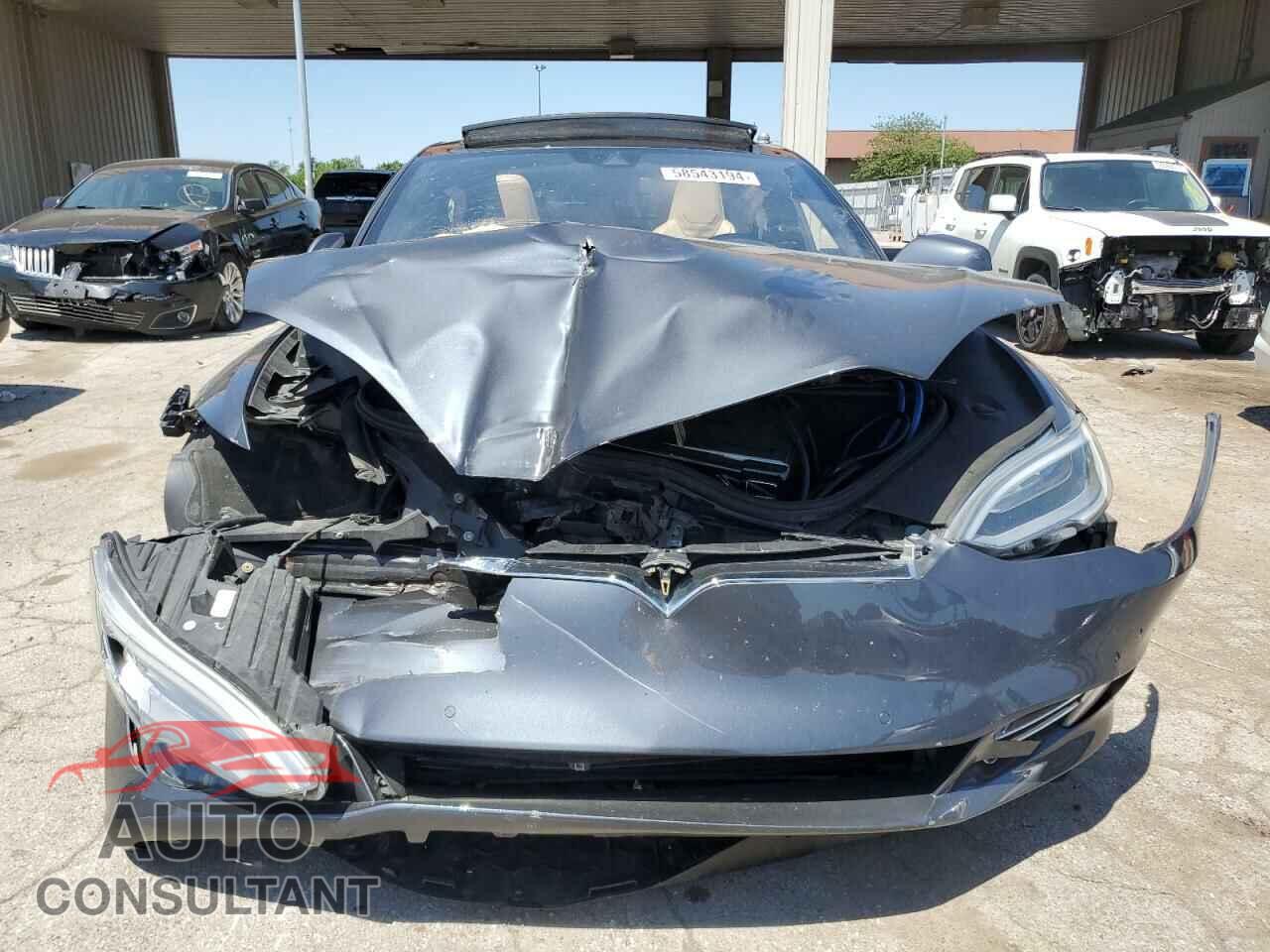 TESLA MODEL S 2016 - 5YJSA1E26GF139650