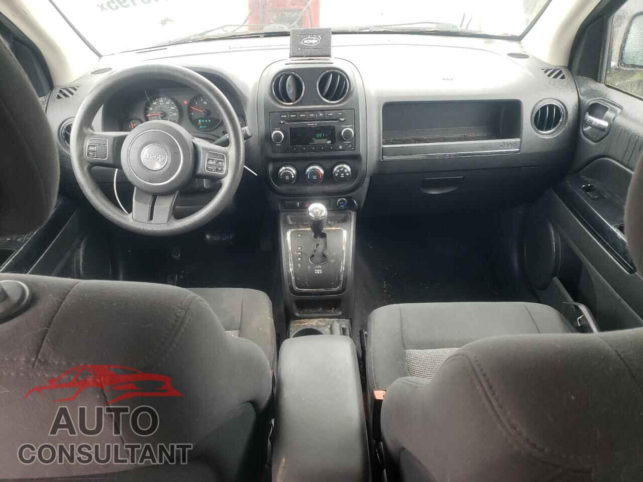 JEEP COMPASS 2011 - 1J4NF1FB8BD227638