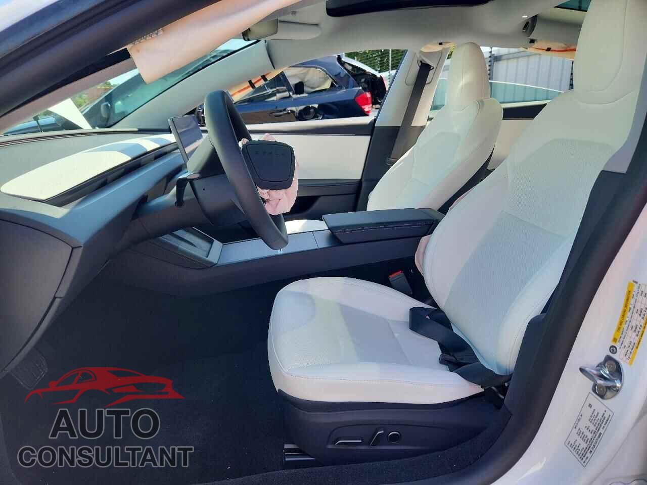 TESLA MODEL 3 2026 - 5YJ3E1EA7TF185868