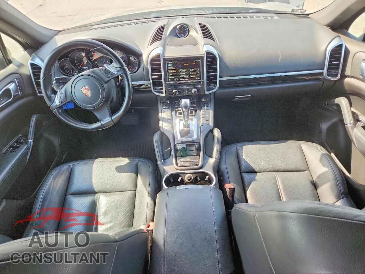 PORSCHE CAYENNE 2013 - WP1AA2A29DLA03172