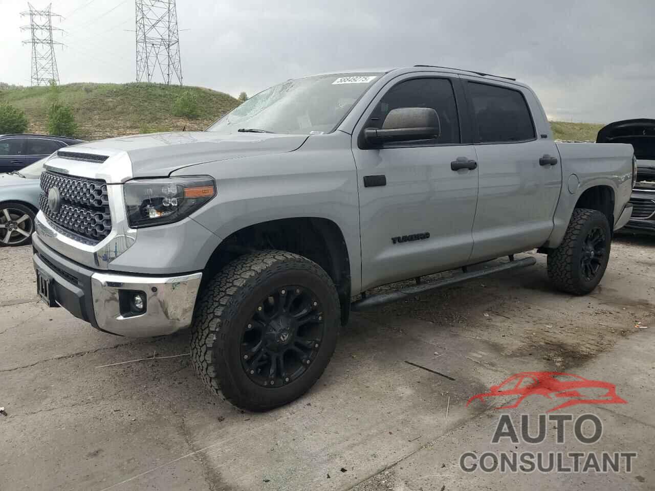 TOYOTA TUNDRA 2018 - 5TFDY5F15JX696869