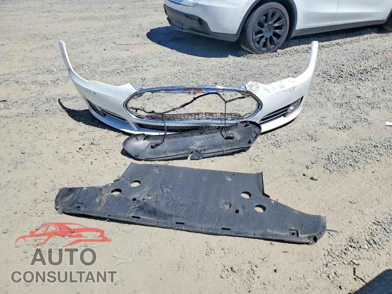 TESLA MODEL S 2013 - 5YJSA1CN7DFP24732