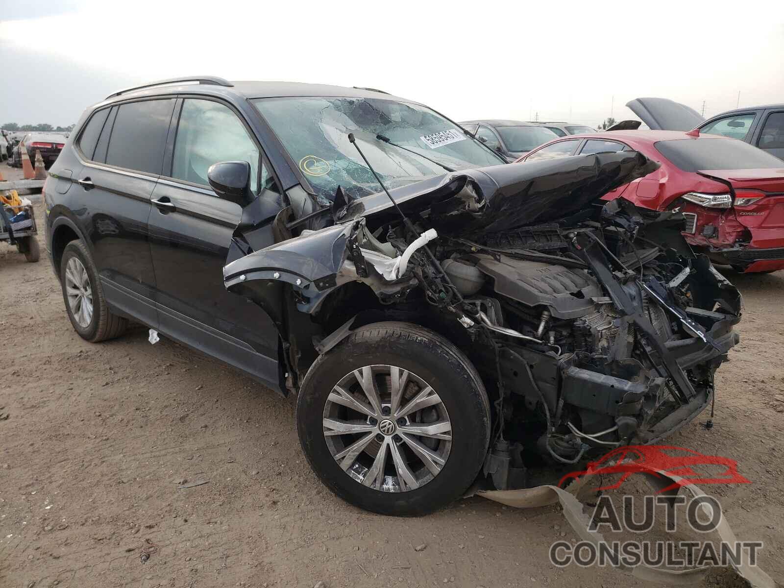 VOLKSWAGEN TIGUAN 2018 - 3VV1B7AX3JM096421