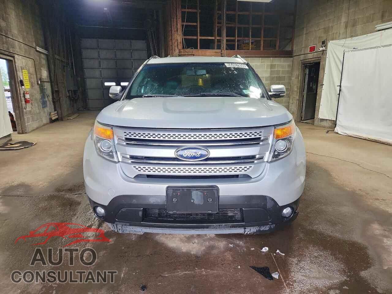 FORD EXPLORER 2012 - 1FMHK8F82CGA57820