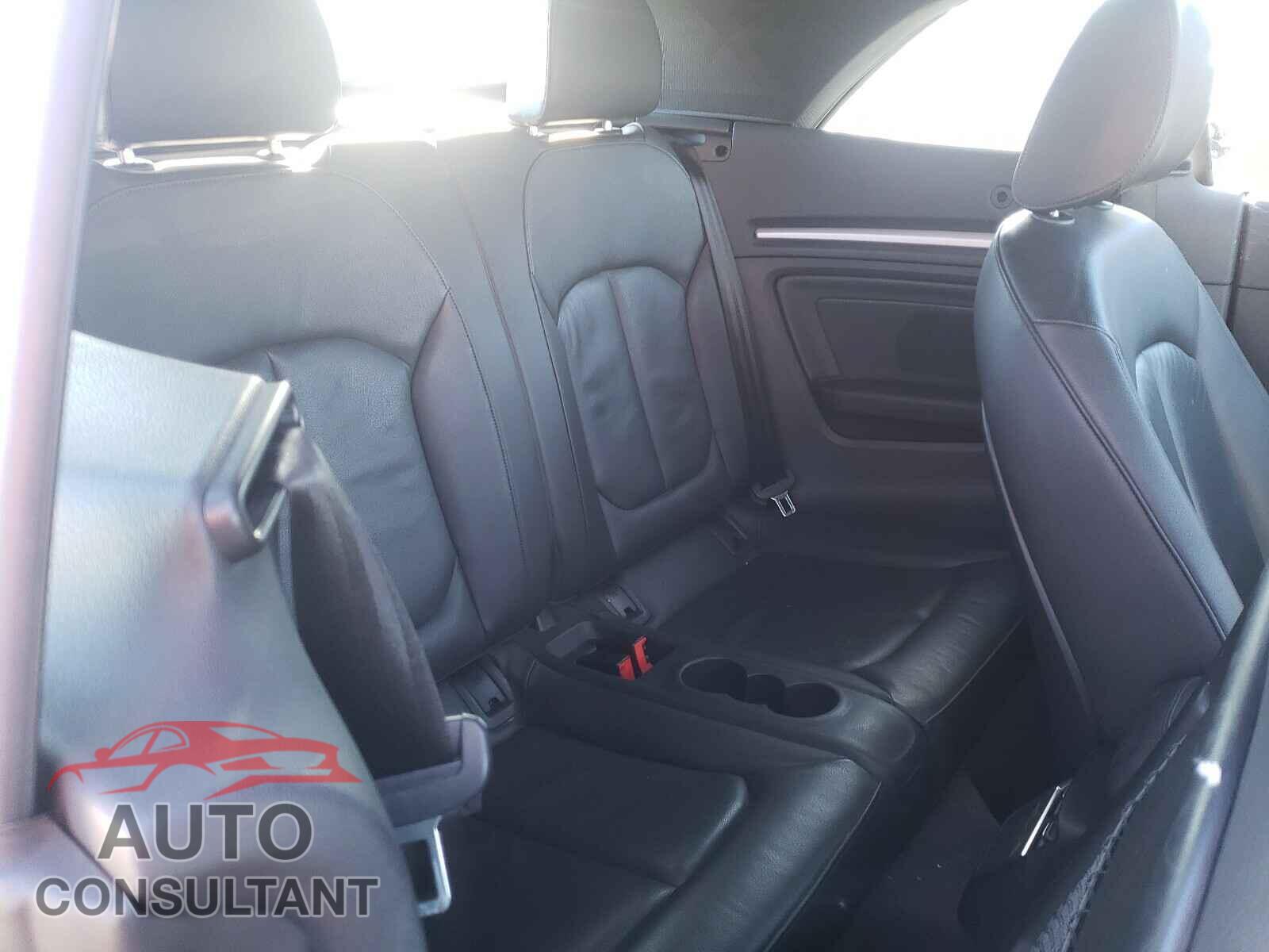 AUDI A3 2015 - WAU7FLFF2F1127018