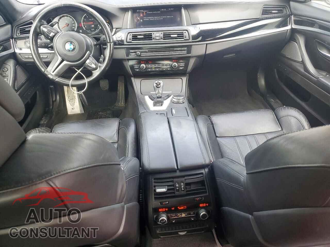 BMW M5 2015 - WBSFV9C50FD594784