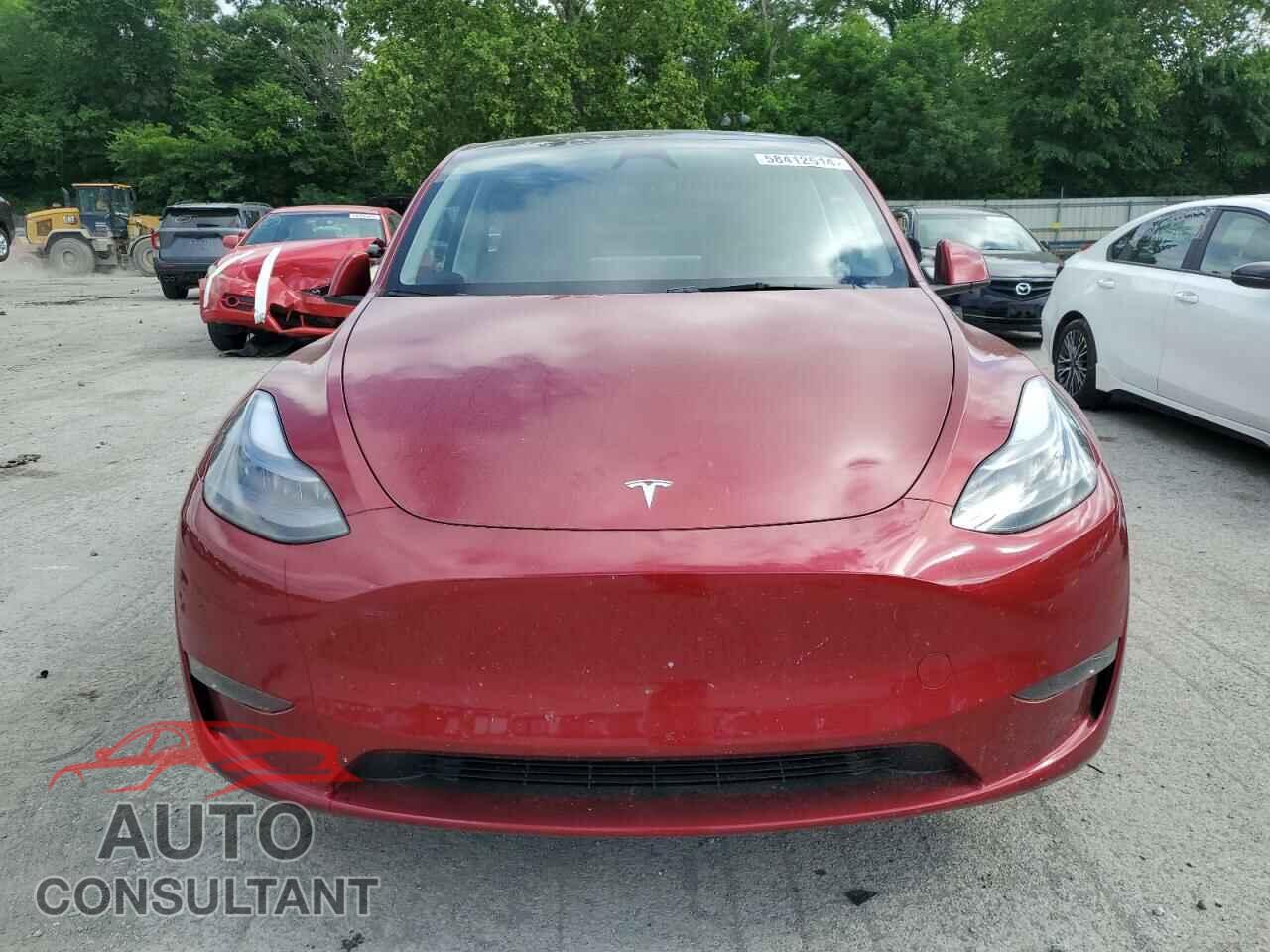 TESLA MODEL Y 2024 - 7SAYGDEE2RA254950