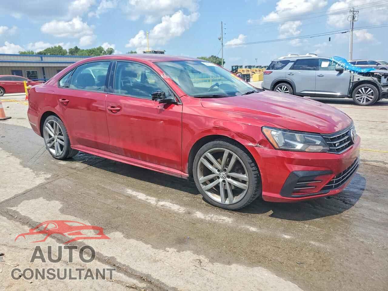 VOLKSWAGEN PASSAT 2018 - 1VWAA7A37JC035800