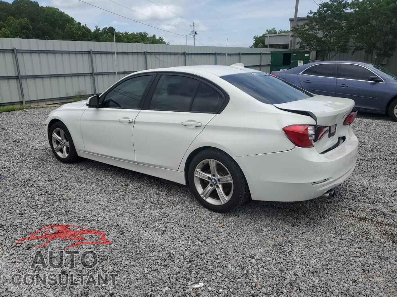BMW 3 SERIES 2014 - WBA3C1C54EK105229