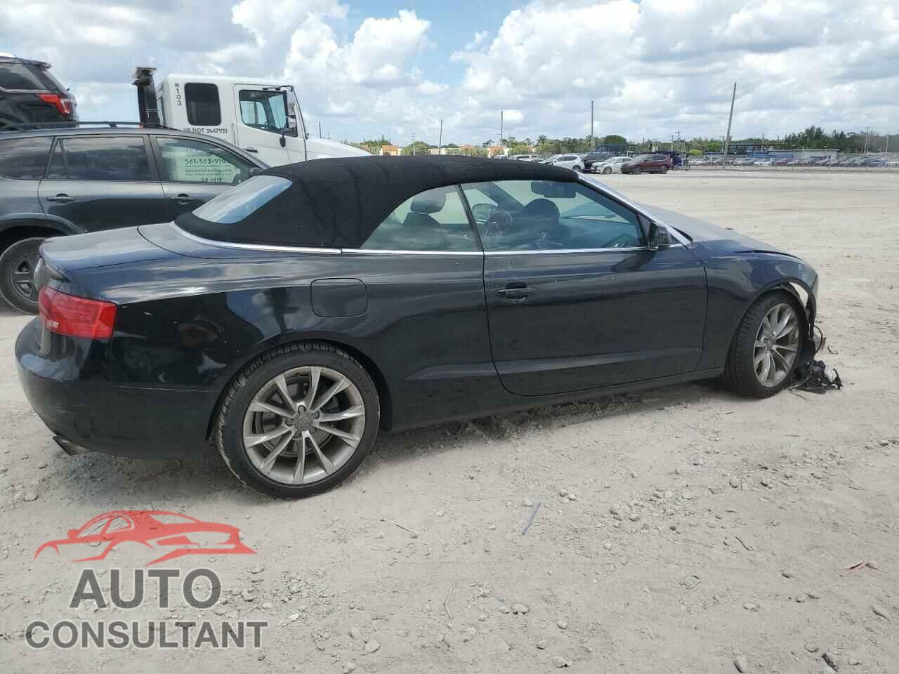 AUDI A5 2014 - WAUCFAFH7EN009400