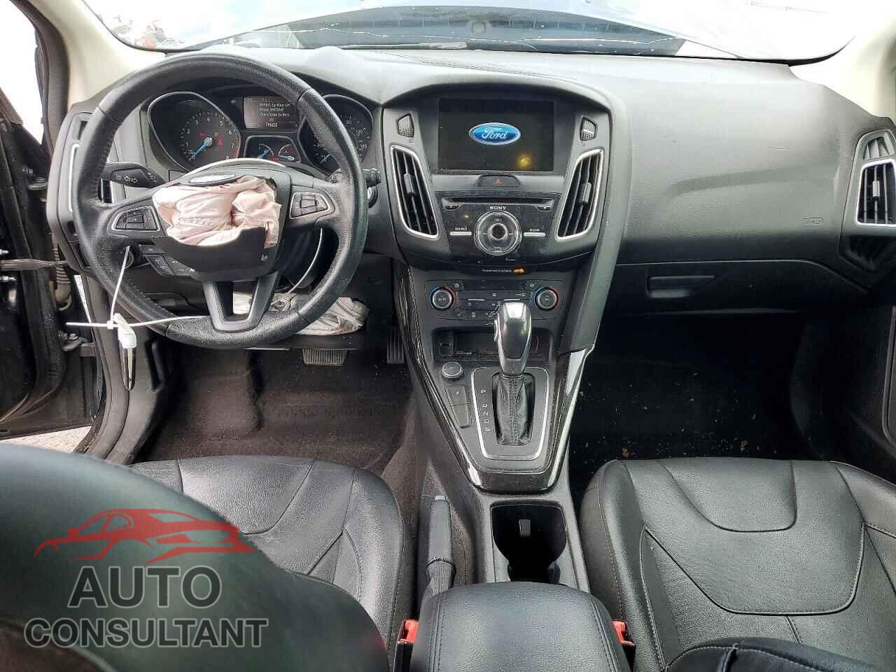 FORD FOCUS 2017 - 1FADP3N29HL334147