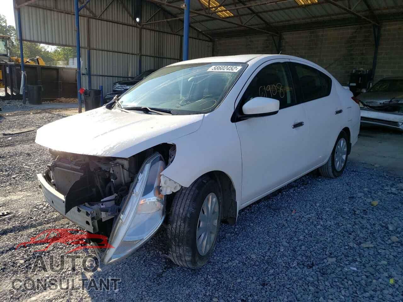 NISSAN VERSA 2017 - 3N1CN7AP4HL891561