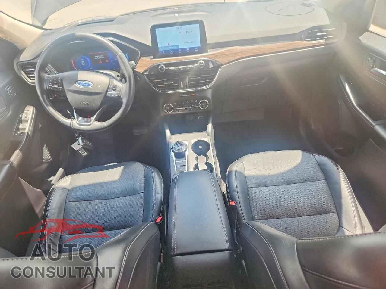FORD ESCAPE 2020 - 1FMCU9J92LUA93258