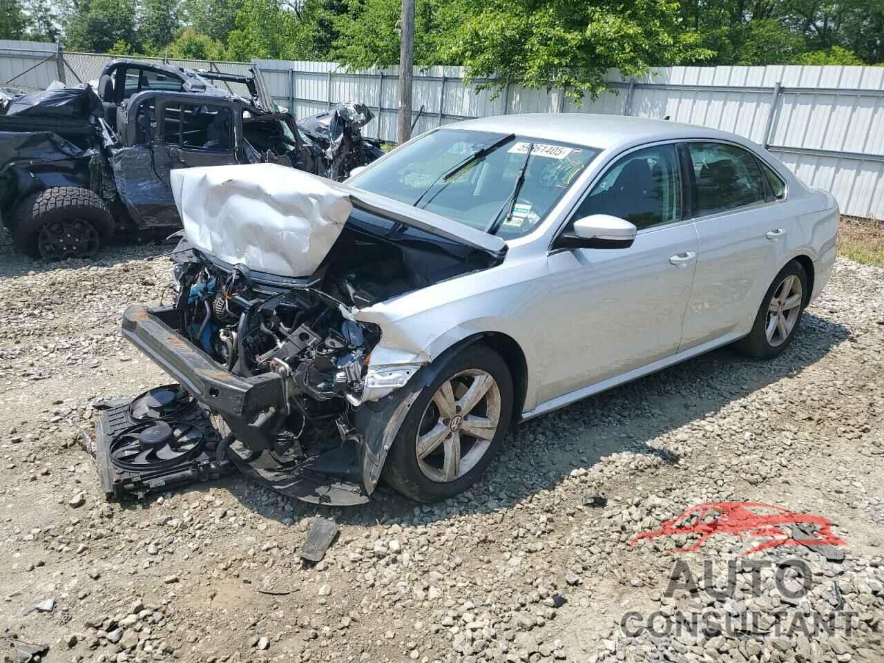 VOLKSWAGEN PASSAT 2013 - 1VWBP7A30DC104401