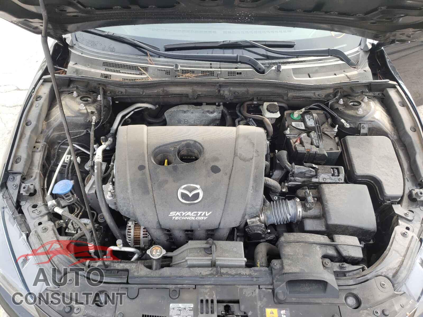 MAZDA 3 2017 - 3MZBN1K74HM100327