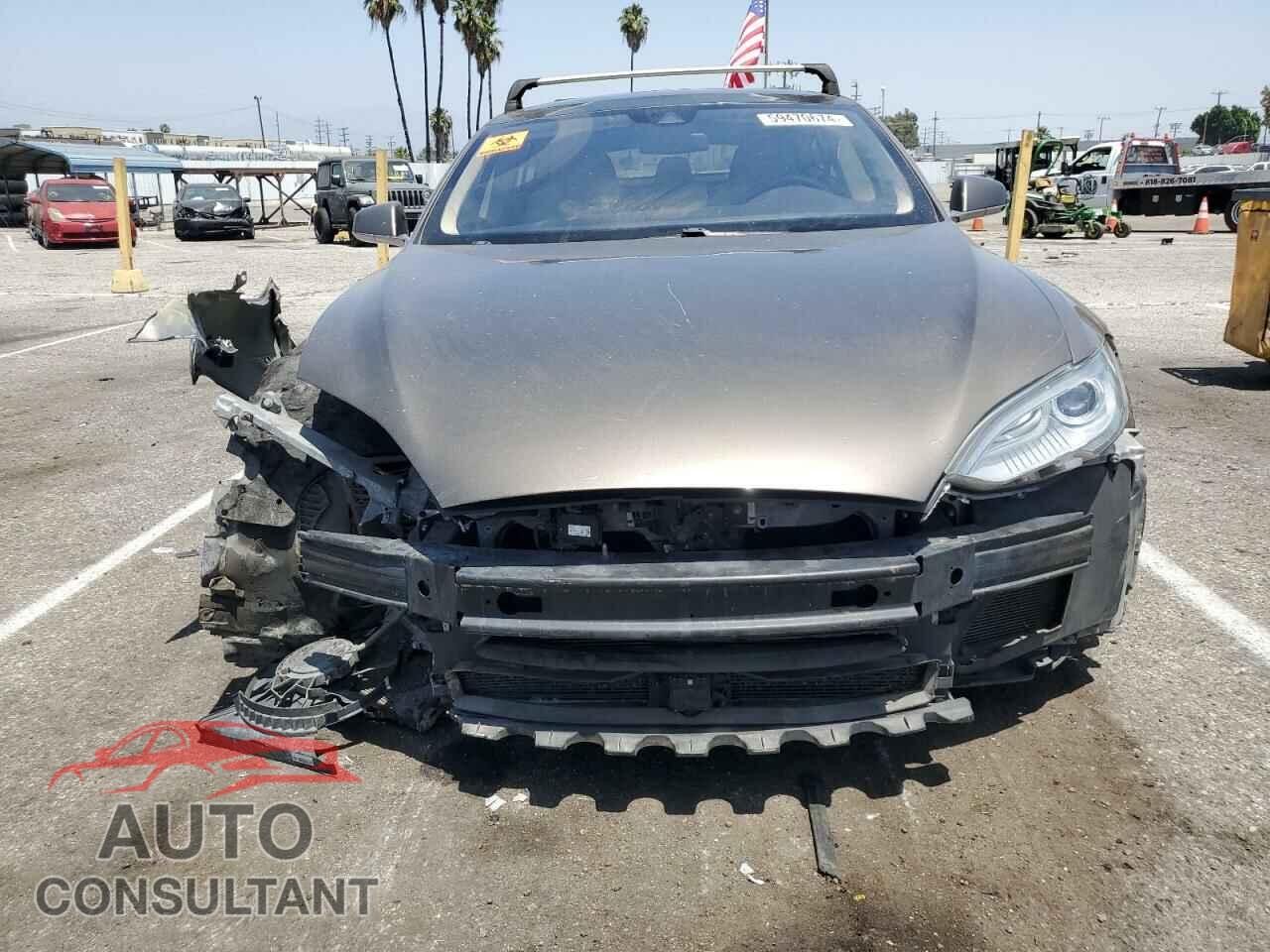TESLA MODEL S 2016 - 5YJSA1E10GF126349