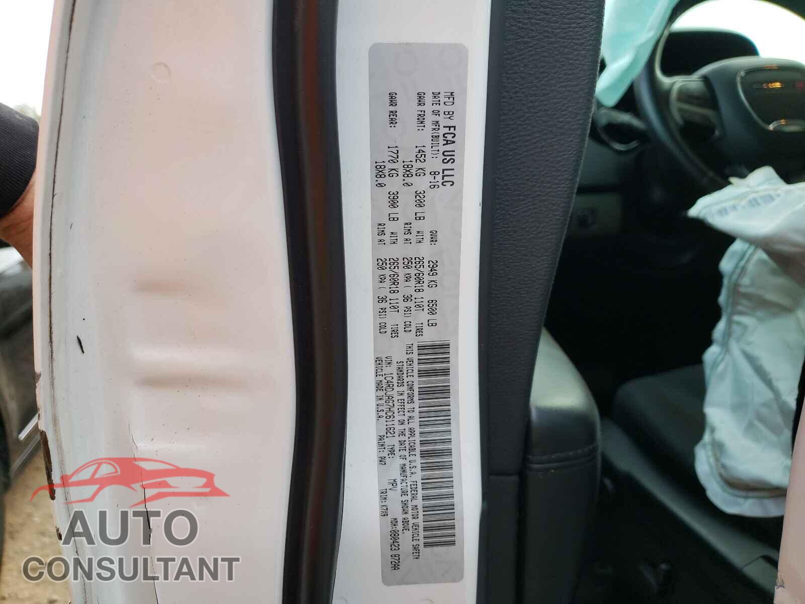 DODGE DURANGO 2017 - 1C4RDJAG7HC611621