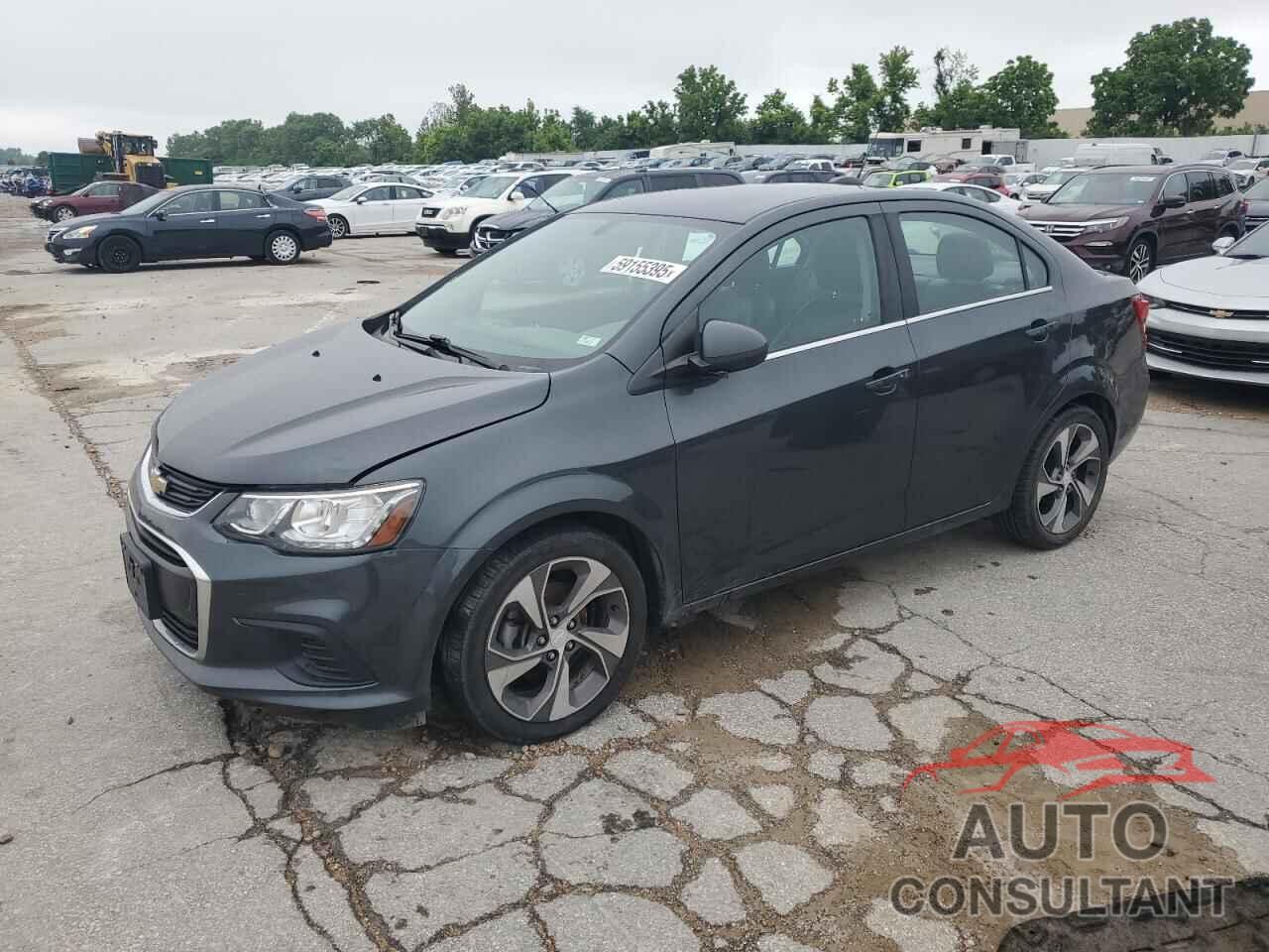 CHEVROLET SONIC 2019 - 1G1JF5SB6K4123594