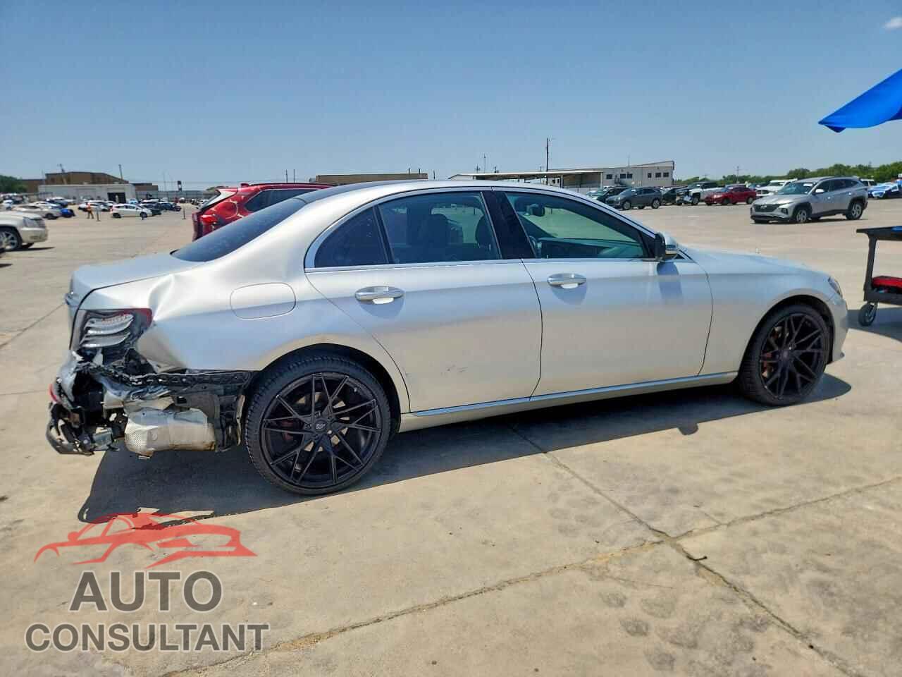 MERCEDES-BENZ E-CLASS 2017 - WDDZF4KB8HA199404