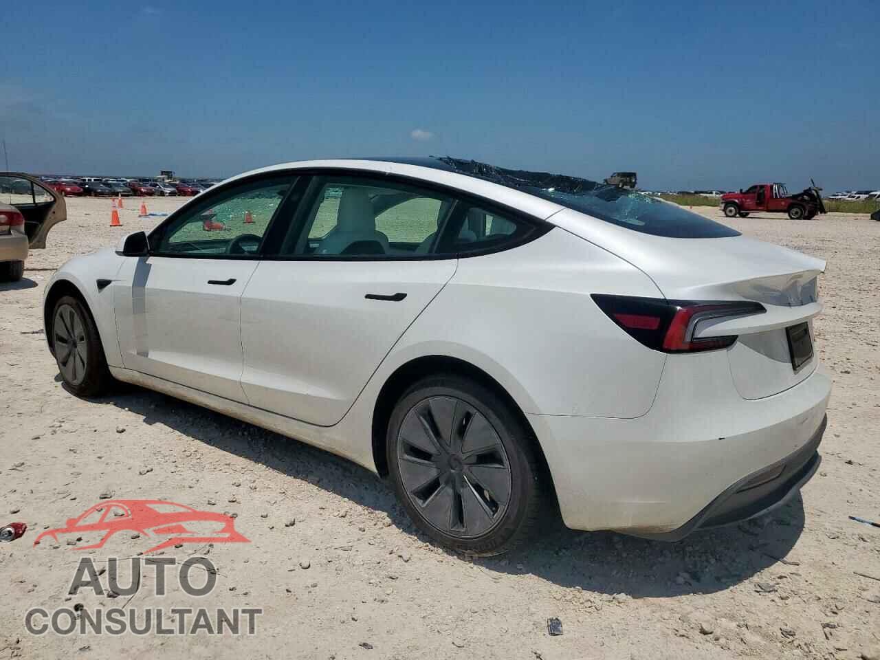 TESLA MODEL 3 2024 - 5YJ3E1EB4RF798337