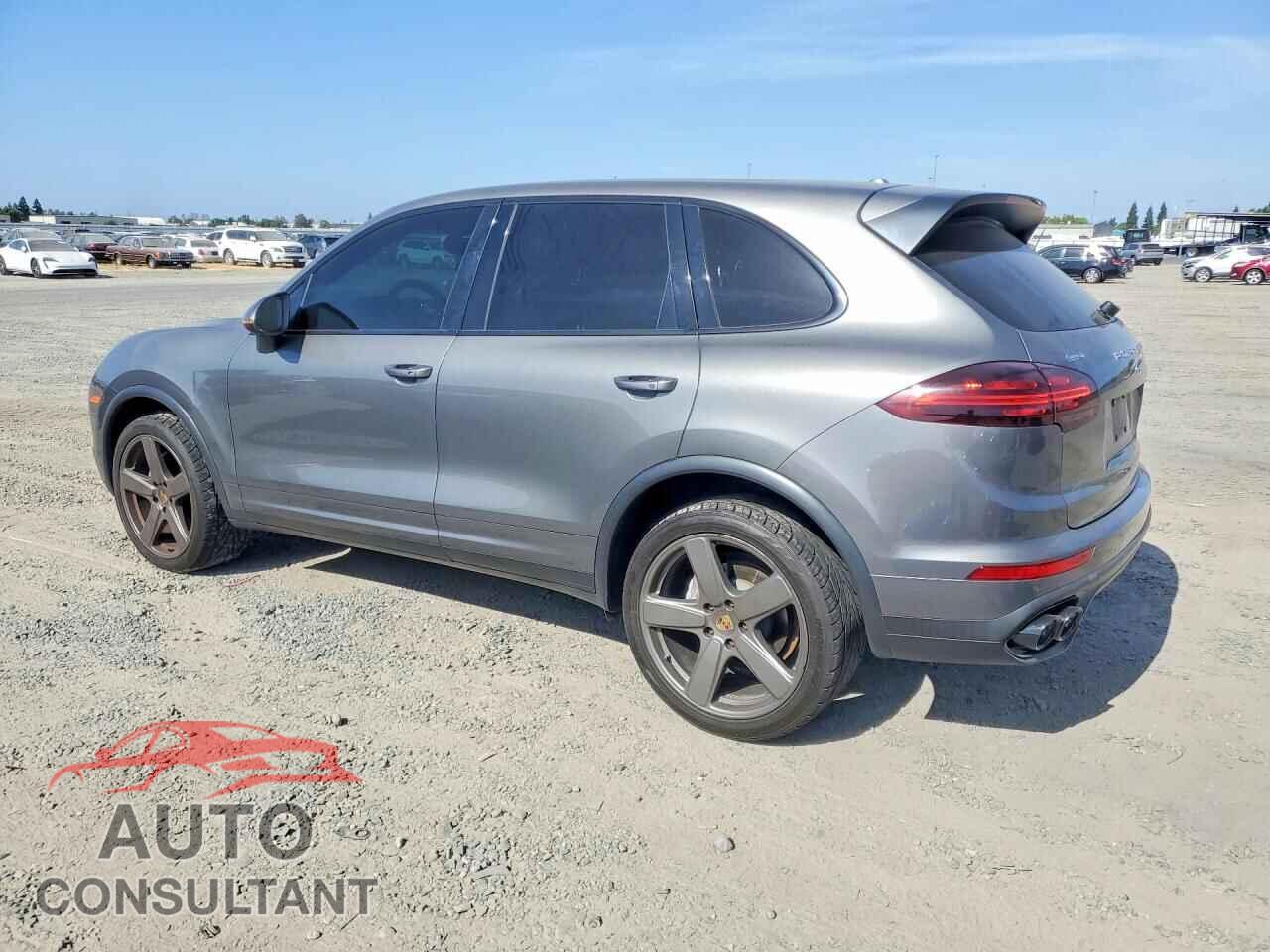 PORSCHE CAYENNE 2016 - WP1AA2A26GLA10696
