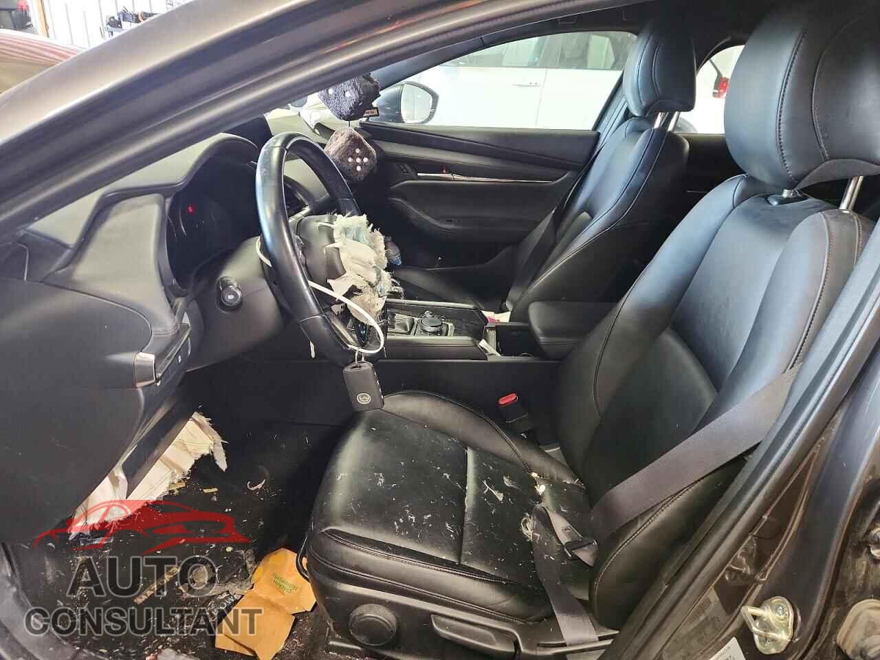 MAZDA 3 2019 - JM1BPBJM3K1124990